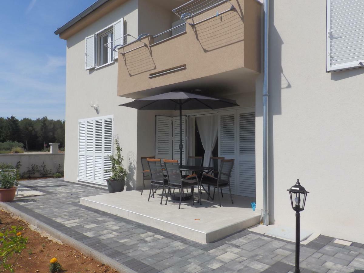 Villa Hana Pakoštane Exterior foto