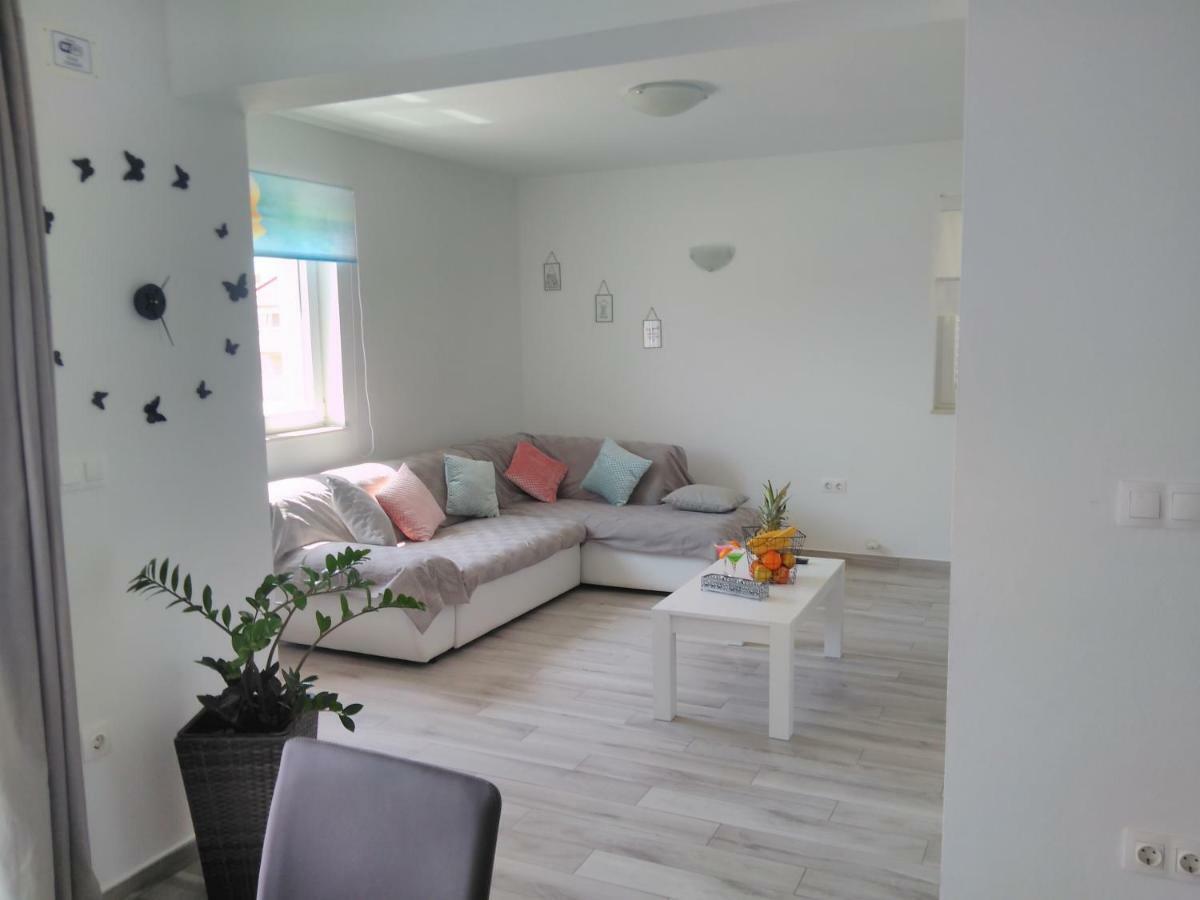 Villa Hana Pakoštane Exterior foto