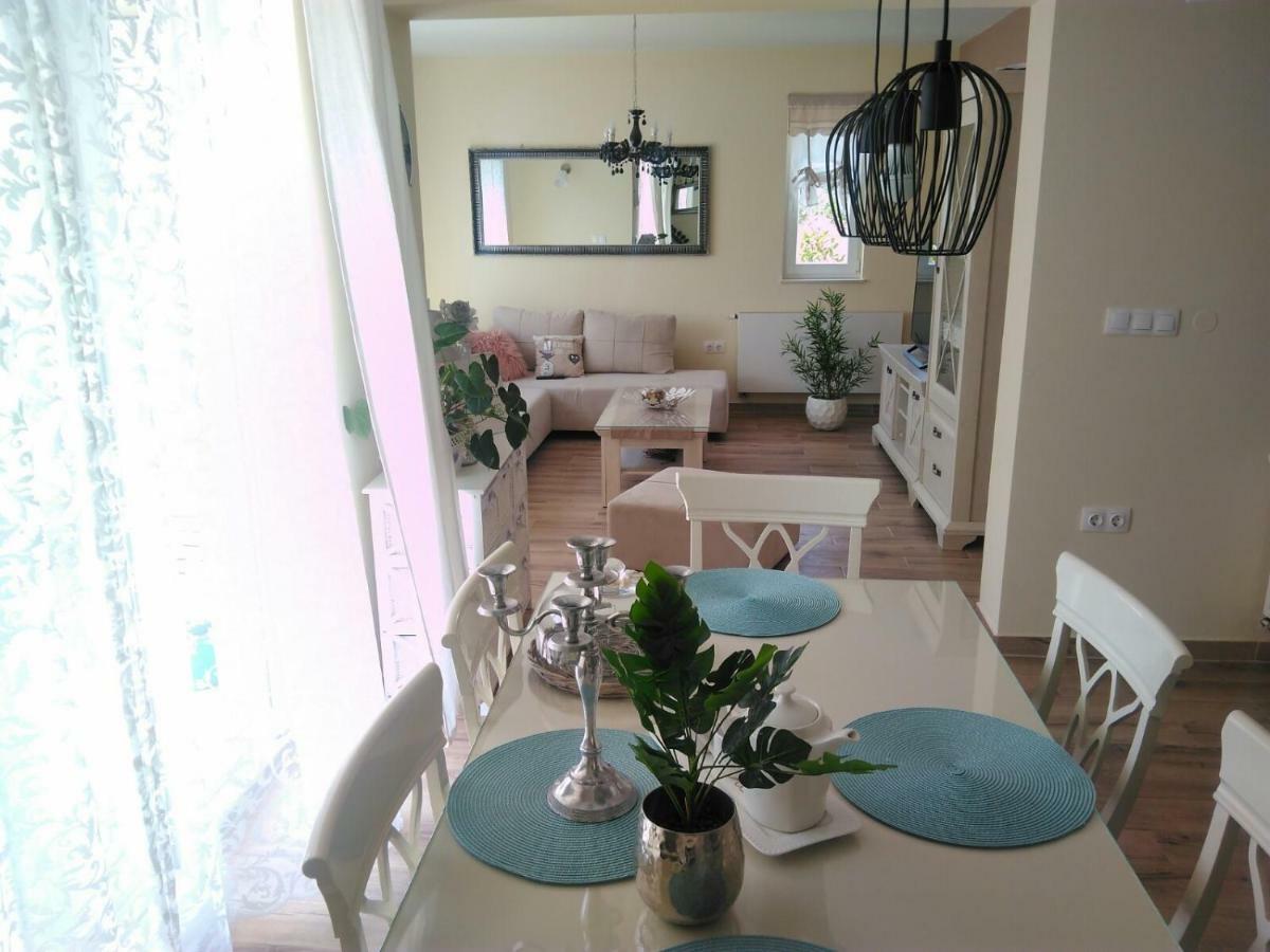 Villa Hana Pakoštane Exterior foto